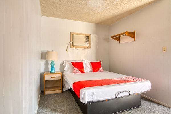 OYO Hotel Breckenridge TX Hubbard Creek Lake - 12.09.19