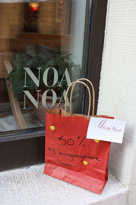 001_Schaufenster_NoaNoa_Rab... Mit lille Danmark - Danish fashion and accessories - 12.08.10