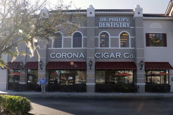 Corona Cigar Company & Drew Estate Lounge - 11.12.20