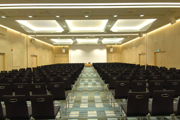 Hilton Helsinki Airport - 01.02.13