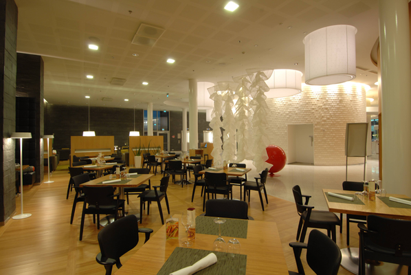Hilton Helsinki Airport - 01.02.13
